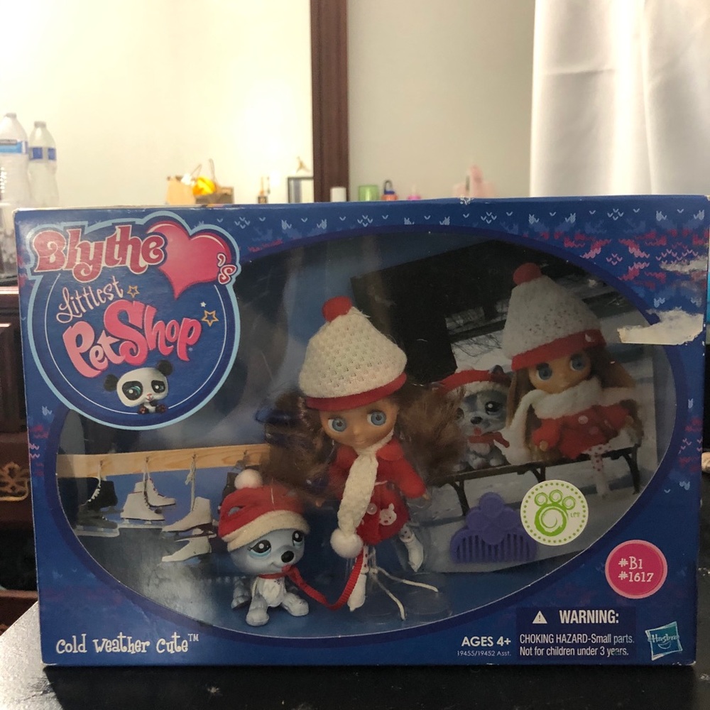 Littlest pet shop